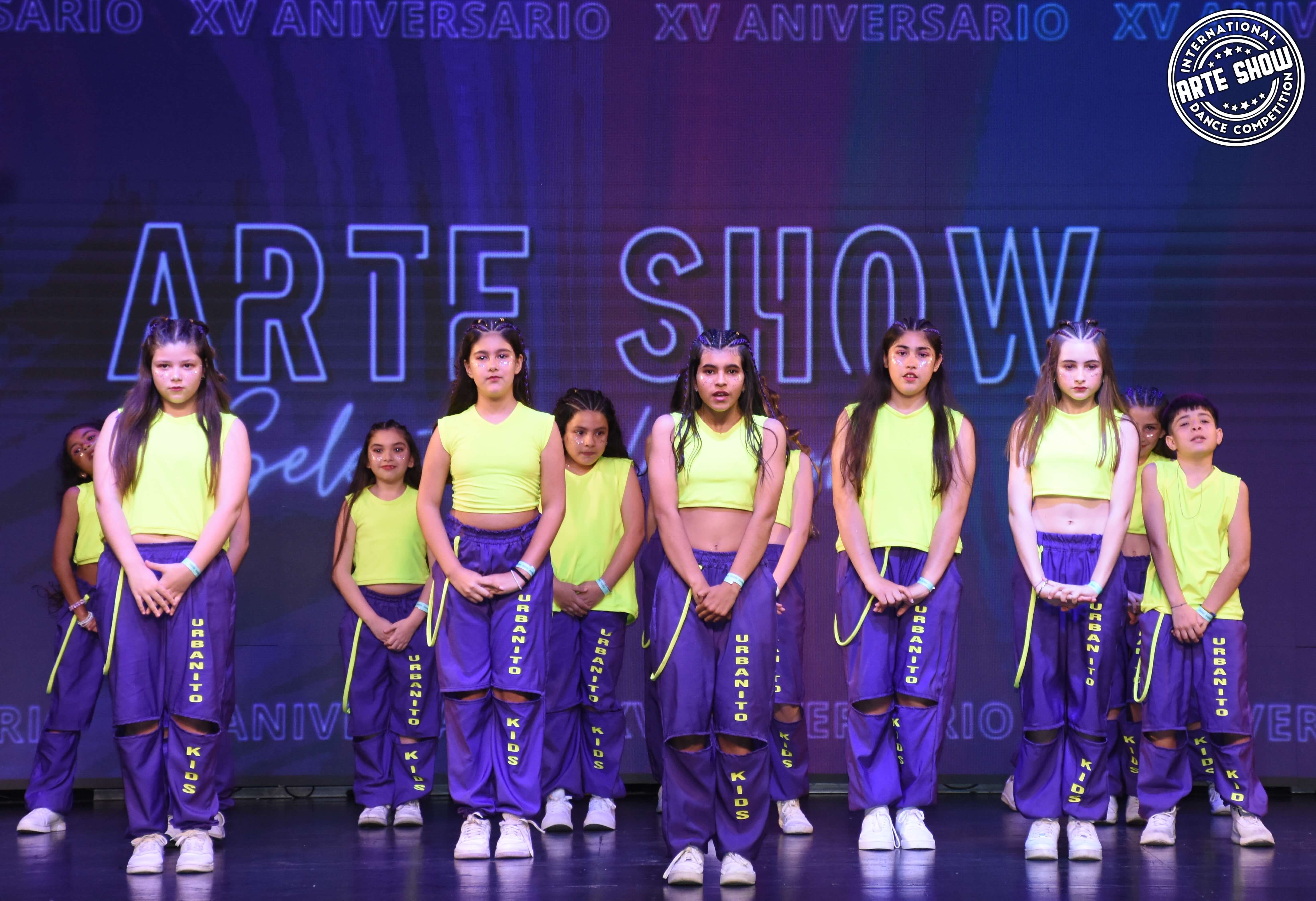 Bailarines en competencia